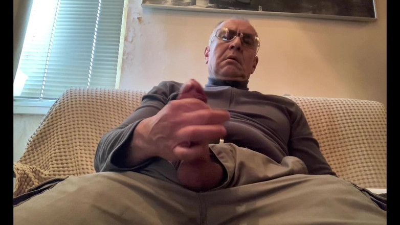 Alex Igogo: Filem754453323