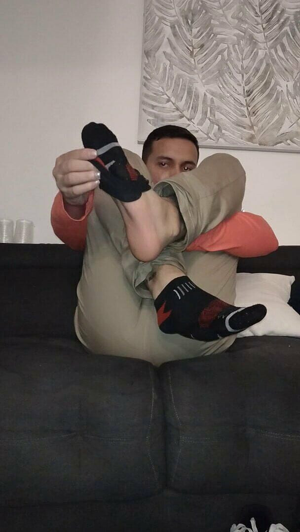 Tomas Styl: Chaussettes noires aux chevilles