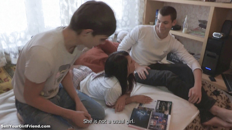 Sell Your GF: Knulla för en ny duschbås