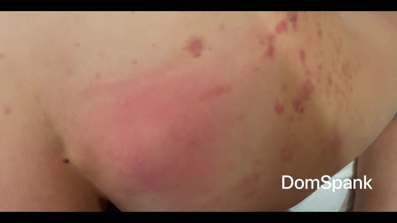 RealDomSpank: Europeisk flickvän som får en orgasm från hårt rövknull och...