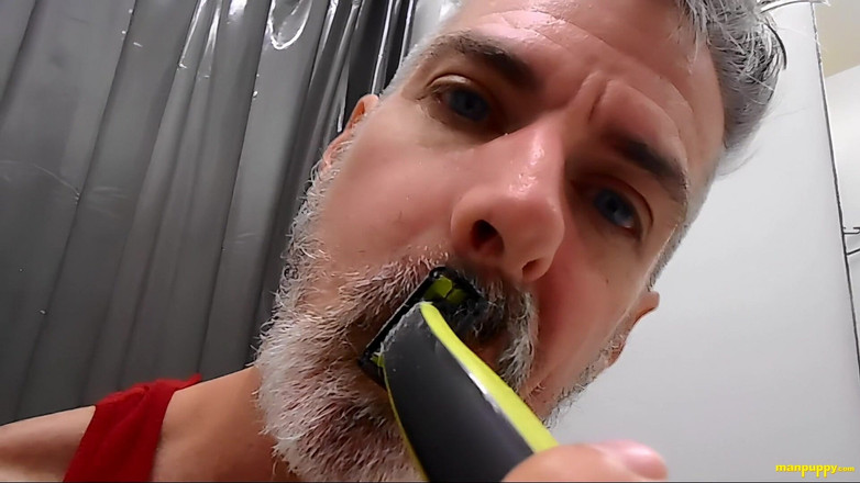 Man Puppy: Je leren scheren - papa reus 8