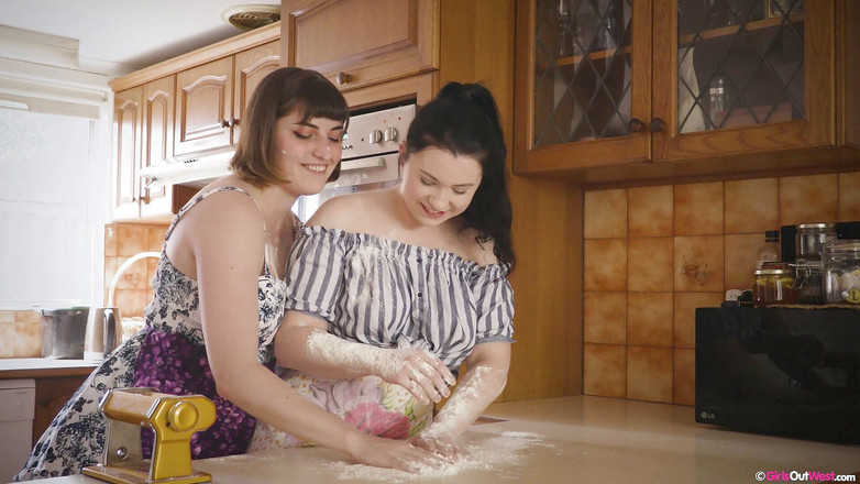 Girls Out West: Busty hairy lesbian Luci Q and curvy cutie Astrid Love...