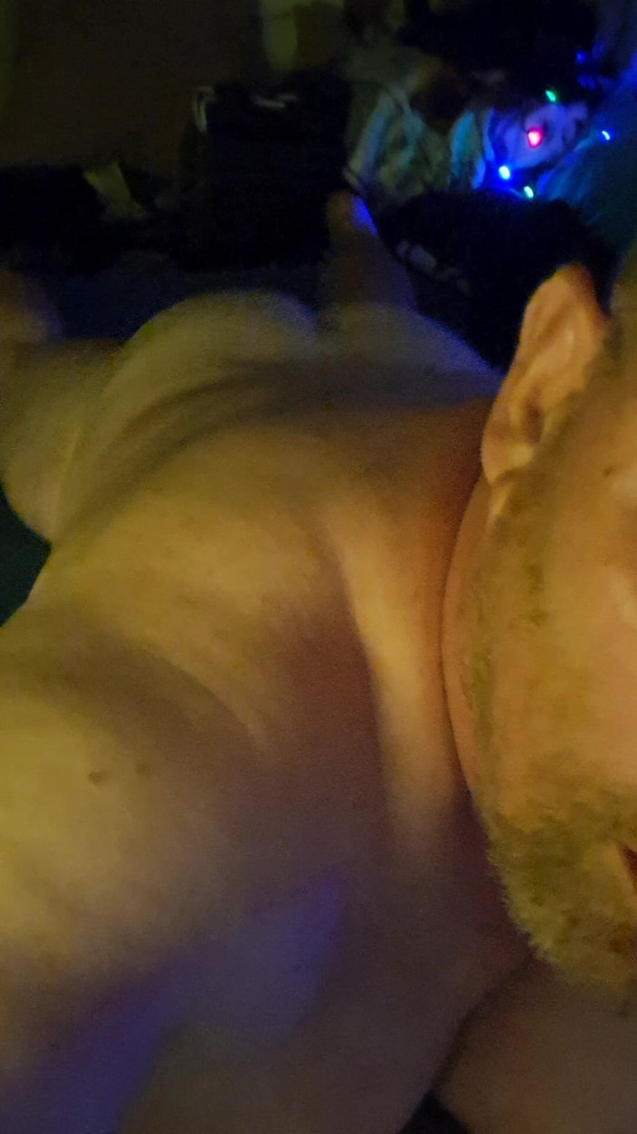 Fickspecht: Whipping a Slut