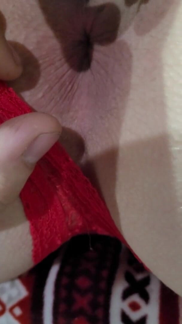 Mimiandevan: 指交菊花让她的高潮特写肛交