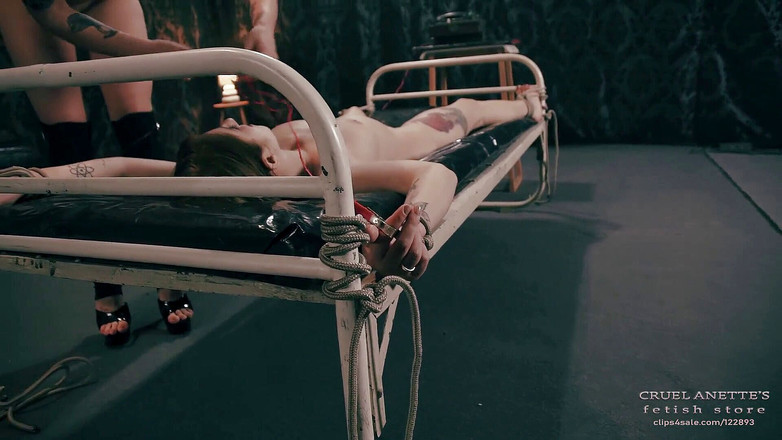 Cruel Anettes fetish world: Sie überall zu schockieren