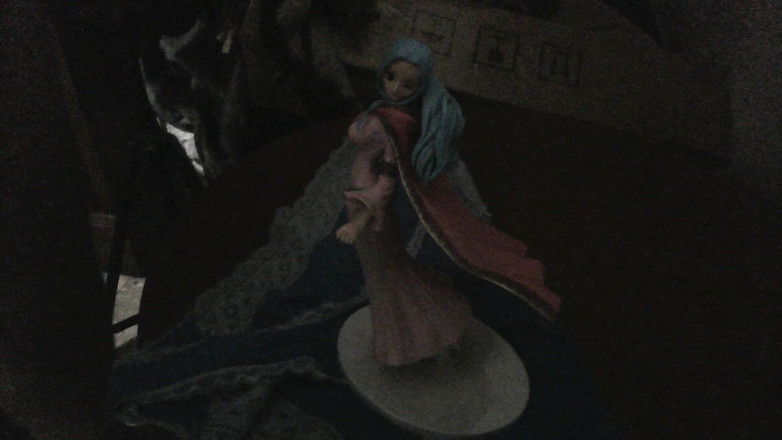 Alessa Doll Lover: Sof tengah malam sama vivi nefertari