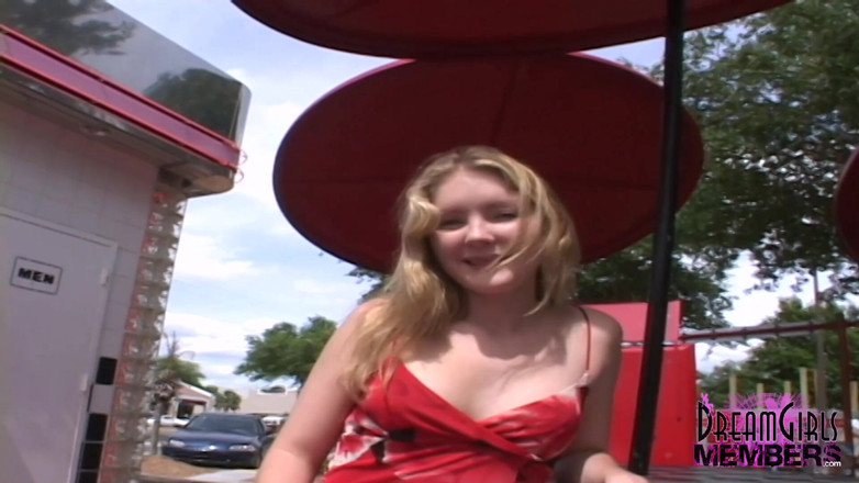 Dream Girls: All Natural Cutie Bares All in Open Public Spots
