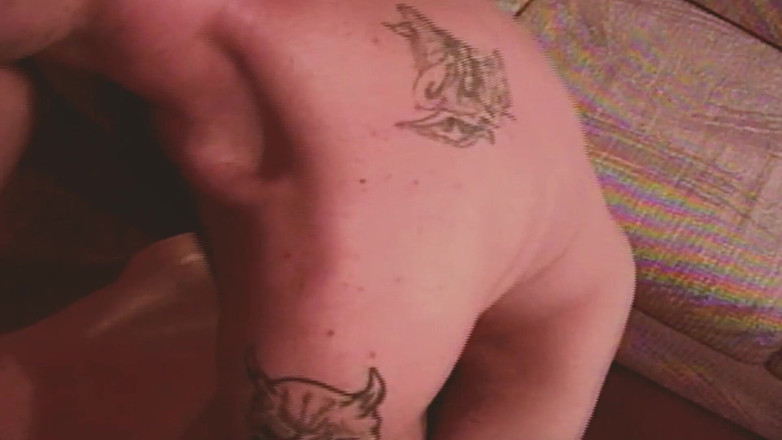 SEXUAL SIN GAY: Gay Island Scene-3 Lelaki Berotot Mengongkek Twink Di Apartmen