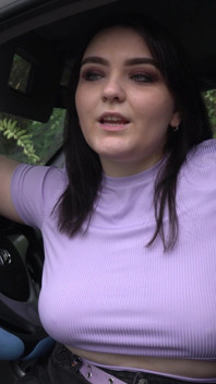 I Show My Boobs in Random Places