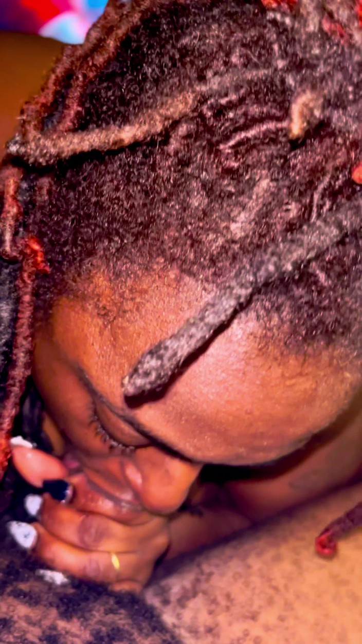 Nookiescookies: Nookiescookies को लंड के नीचे जाने की जरूरत है