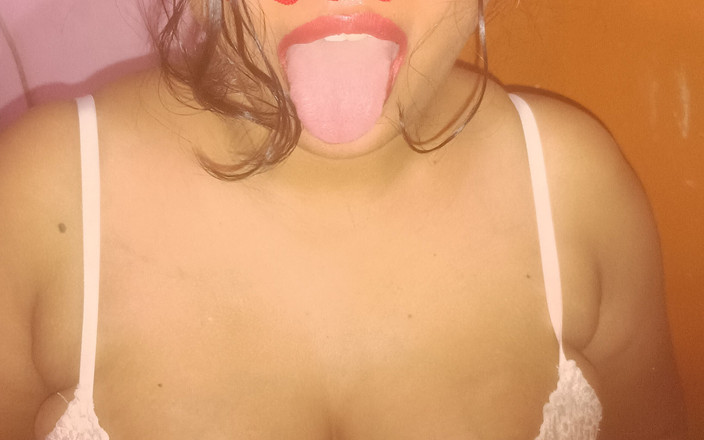 CUTEGIRL4YOU: Fată desi Shahana care arată pe la spate se fute...