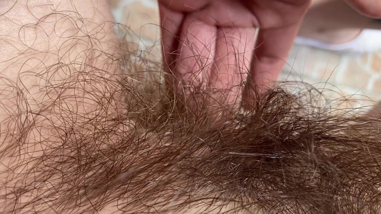 Cuteblonde666: Close up big clit hairy pussy
