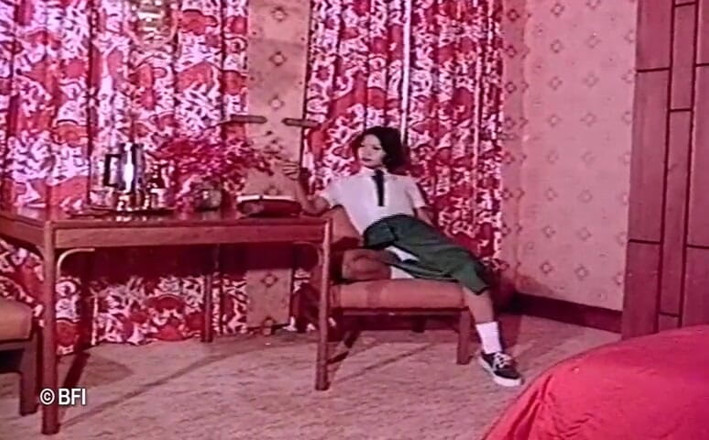Vintage bedtime stories: girl gets anal in the bar vintage video.