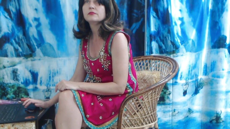 Bolly Karma: Permainan zakar, pantat kelipan - 2043