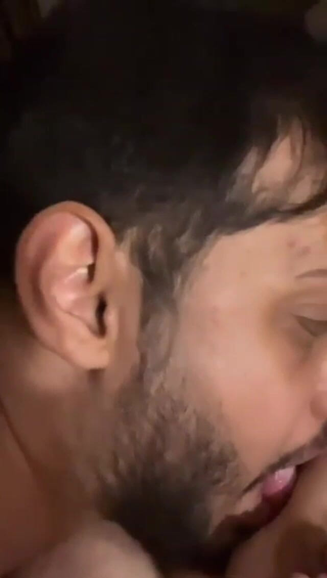 Sapnashah007: Desi Chubby Girl with Boyfriend