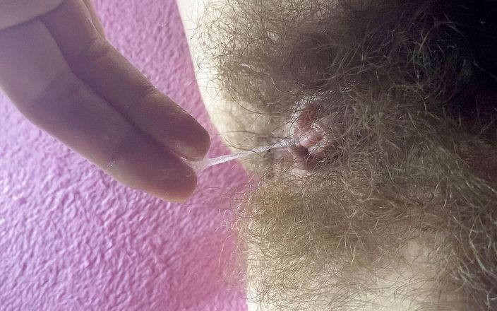 Cute Blonde 666: Close up wet hairy pussy big clit