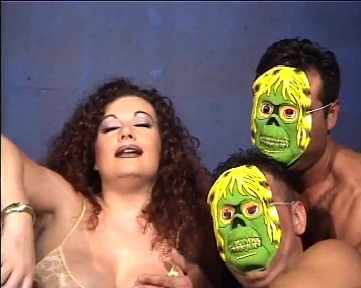 Jessica Rizzo Communication: Jessica Rizzo v anální párty scéně 02