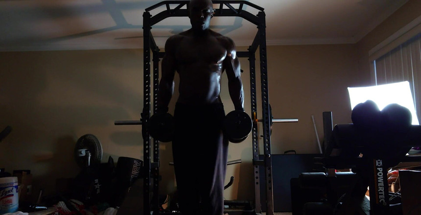 Hallelujah Johnson: 阻力训练锻炼