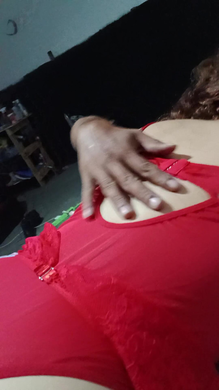 VioletOffer97: I Love Dressing up as a Slut for My Young...