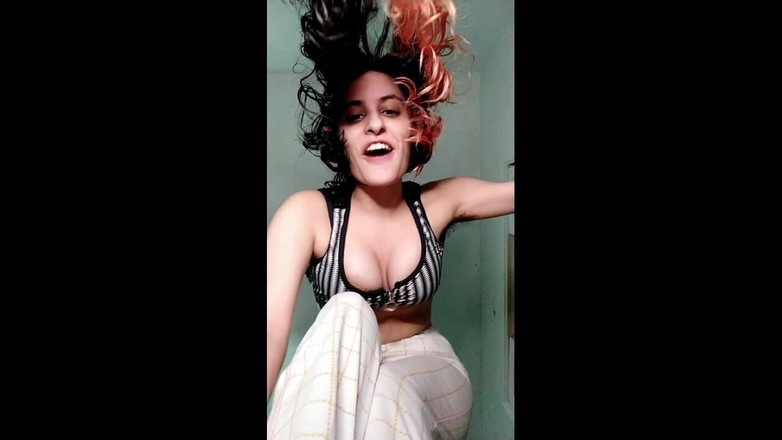 Ms Candy Bunny: かくれんぼ