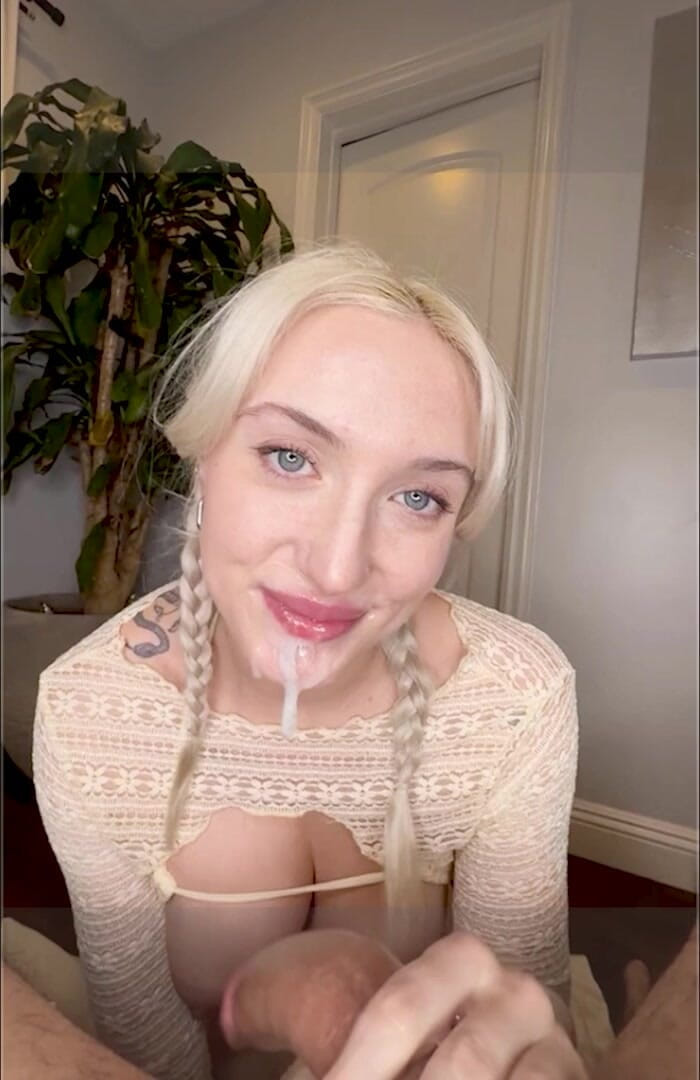Hefburg: Big Tit Blonde Teen Messy Deepthroat POV