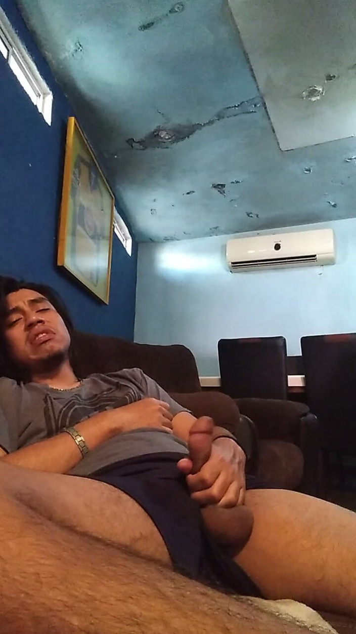 AlexAlejandro13: Podívej se na můj horký dětský obličej