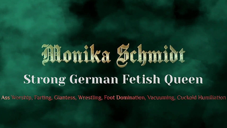 Strict Senz: Monika Schmidt Domina Facesitting Arschanbetung Verbale Demütigung