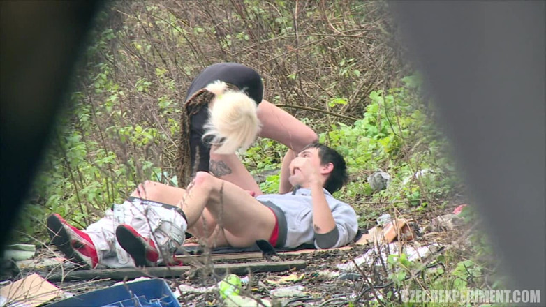 Czech Experiment: Czech Experiment 6: Petra Fucks a Guy in Bushes