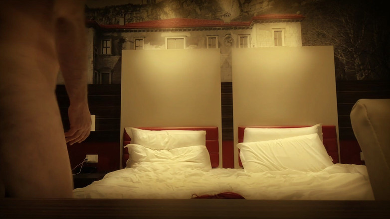 Alberna: Трой у готелі