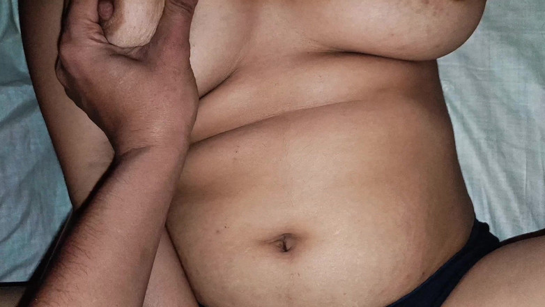 Hot Sudipa: Fată frumoasă bengaleză futută de tânărul ei frate vitreg în camera...