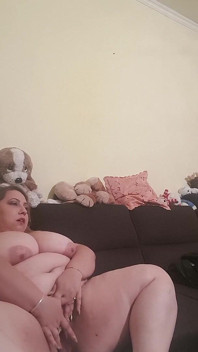 Watch Me Squirting to Porn