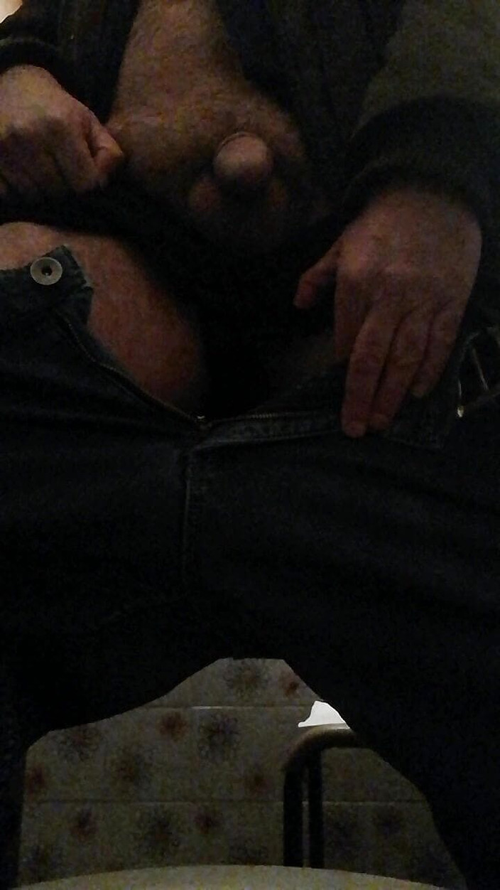 Setesesso7: Work is very stressful, I need some relaxation to regain...