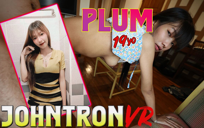 JohnTronVR: Thajská studentka GF miluje dělat tajné porno