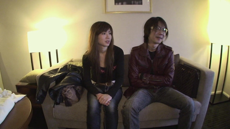 Cuckolding Asian Goddesses: Asian brunette gets her hairy twat stuffed