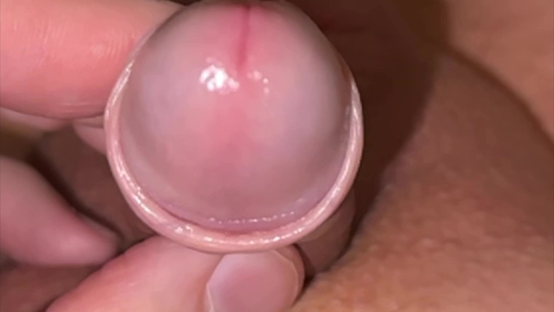 Wichskumpel: Play with My Little Uncircumcised Cock