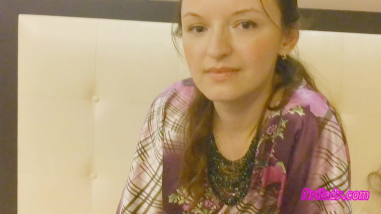 Nyllady: Nyllady a penzoloni in una pizzeria
