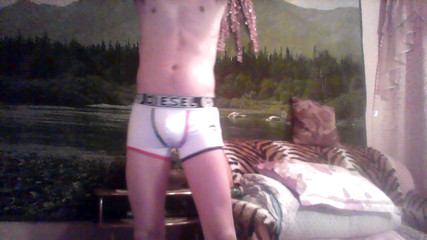 Rafael716: Striptis Undie