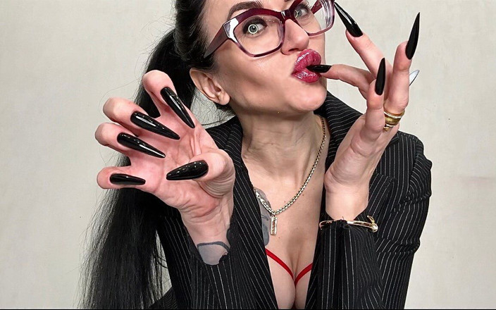 Julia domaina: Black Long Nails, Sharp Claws, Long Finger Sucking and Hands...