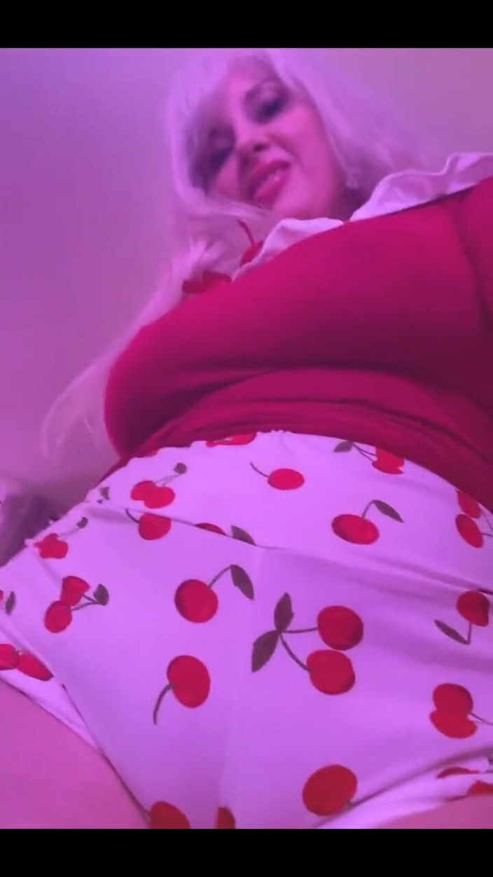 PaintedRose: Tgifriday s’habille, tu bouges comme l’océan ?