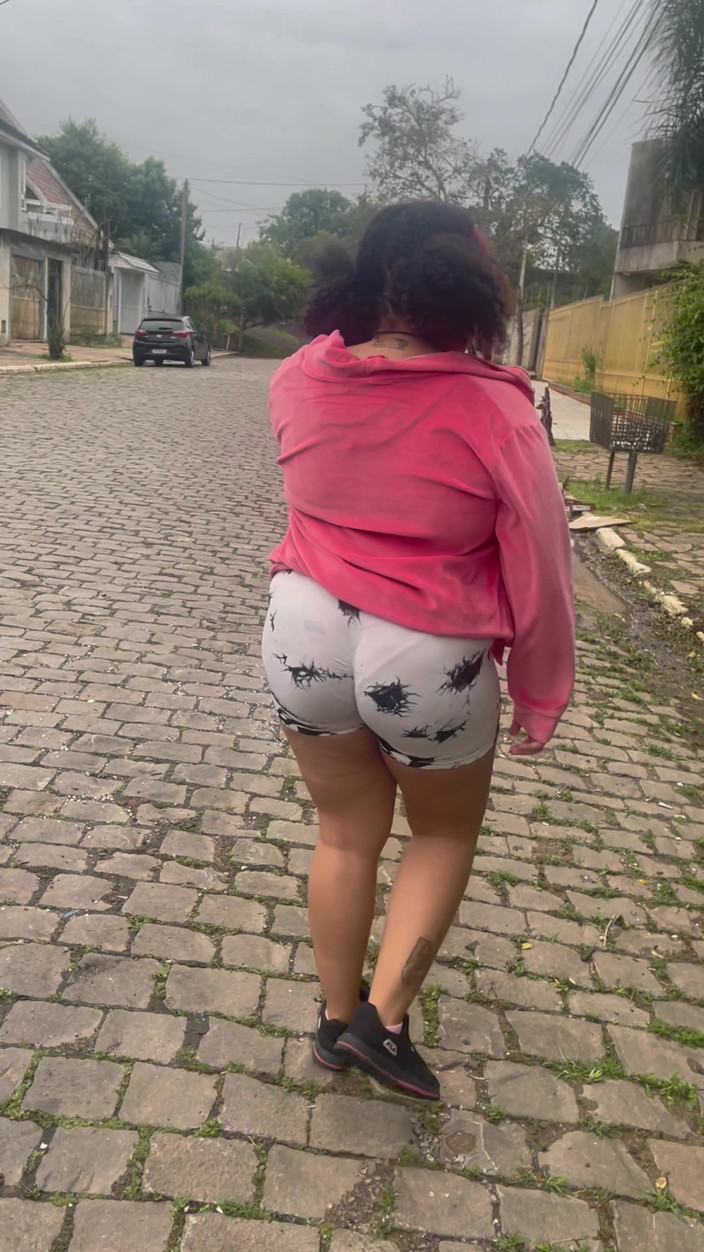 Cutiepiie Chubby: ぽっちゃりがガスを放ちながら入ってくるぽっちゃり おならが止まらない