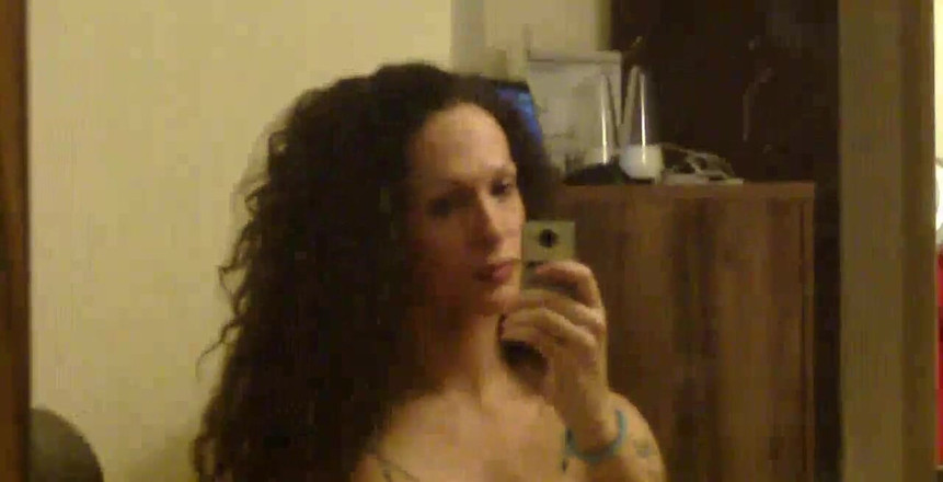 Nikki Montero: C'est moi en Angleterre qui vais au club