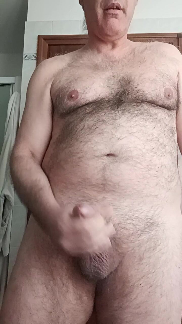 Setesesso7: Lubię solo ręczną robotę podczas oglądania filmu porno