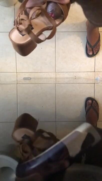 Sexy sereppu: Trying Out New Sandal