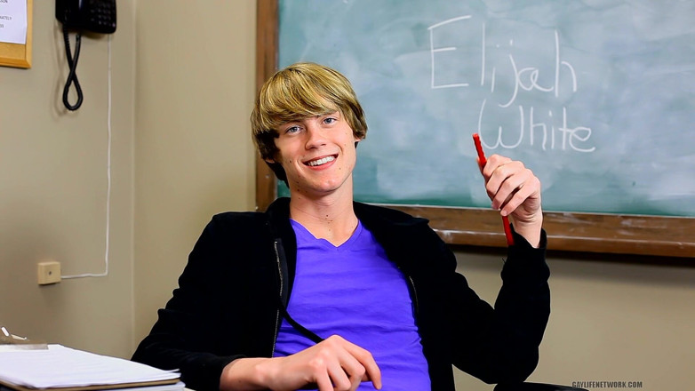 Teach Twinks: На знімальному майданчику з милою Іллі
