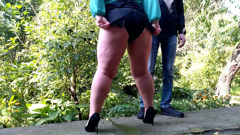 OurFetishLife: High heels splattered with piss from a curvy milf in...