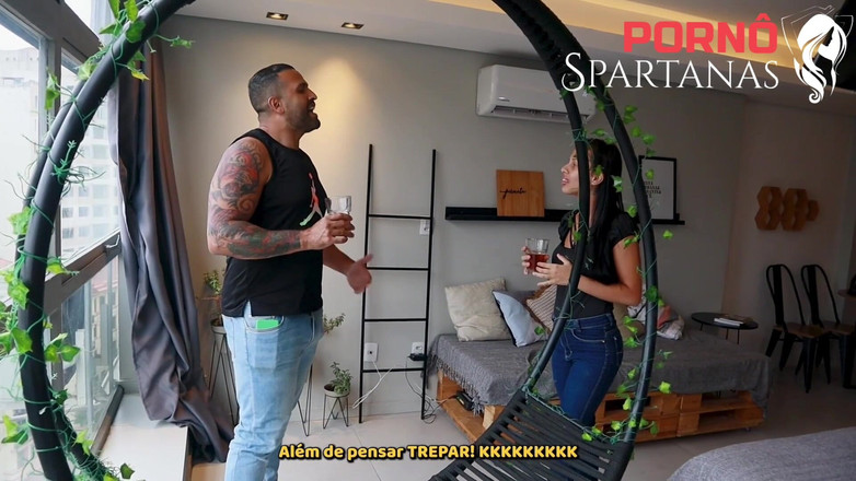 Porno Spartanas: Pedagang kaki lima memakan pantat pelacur panas
