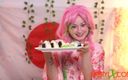 Sheryl X Sinclair: Mutsuri ti ha cucinato sushi e si masturba con bacchette...