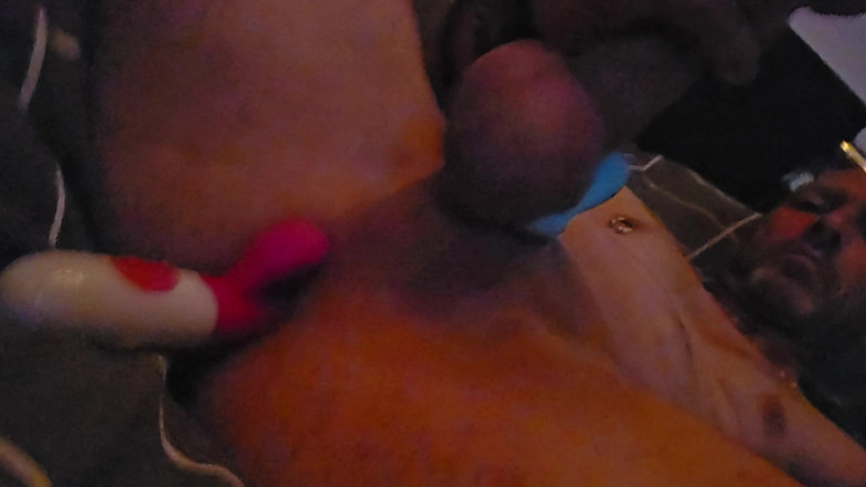 yericho2025: Plaing with Toys, Anal