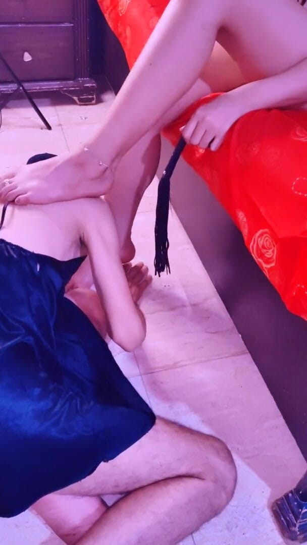 Hub One: Mistress Carmen - Egipt - jebanie strapon Liban rogacz bicie!