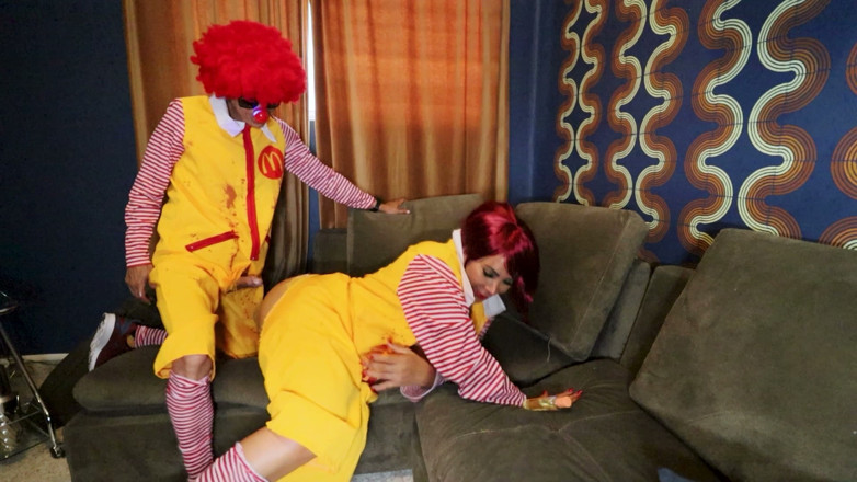 Calientehubxxx: Clown Game's